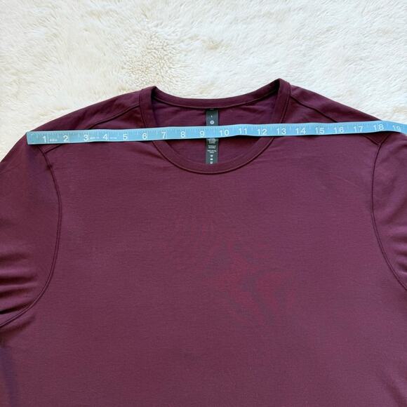 Lululemon Athletica men Tshirt size L - Picture 4 of 4